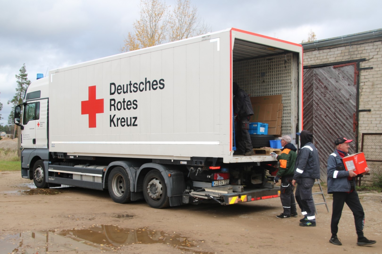 Ķīles-Dīsternbrukas Rotary klubs ziedo palīdzības kravu Mariupolei 9
